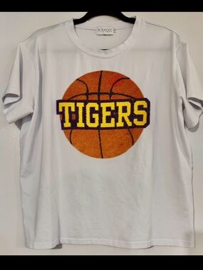 Women LSU Tigers Basketball Graphic Tee - White